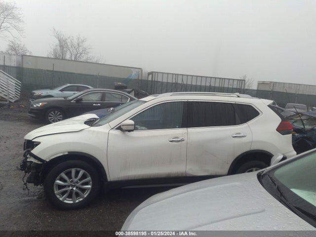 Nissan ROGUE SV 2018 JN8AT2MVXJW346427 Image 15