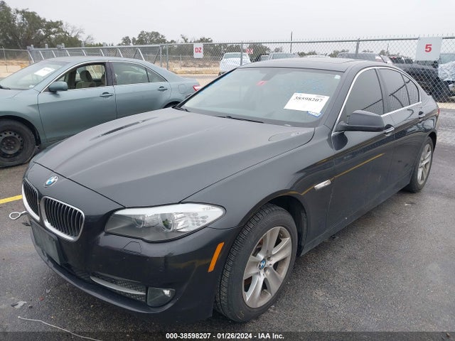 38598207 :رقم المزاد ، WBAXH5C50DDW15574 vin ، 2013 Bmw 528i Xdrive مزاد بيع