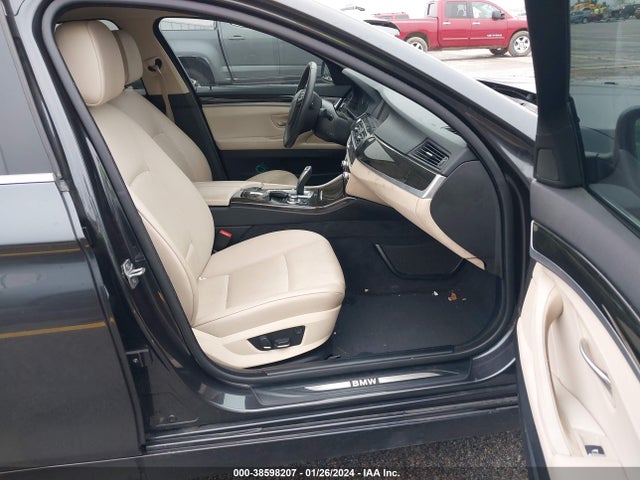 38598207 :رقم المزاد ، WBAXH5C50DDW15574 vin ، 2013 Bmw 528i Xdrive مزاد بيع