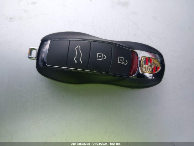 2021 PORSCHE MACAN WP1AB2A55MLB34994 Photo 10