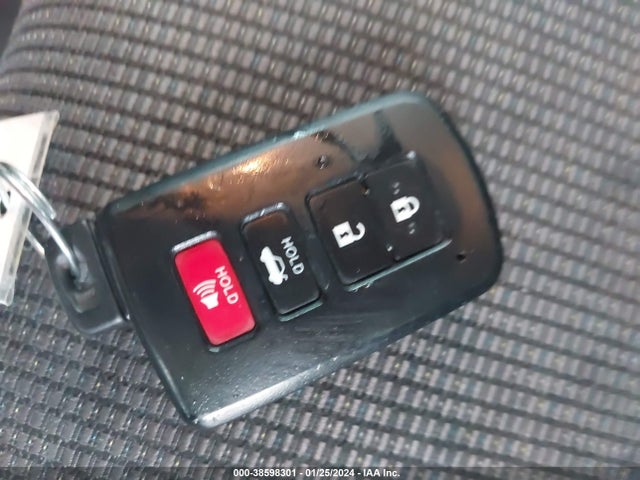 Toyota COROLLA SE 2017 5YFBURHE3HP721478 Image 11
