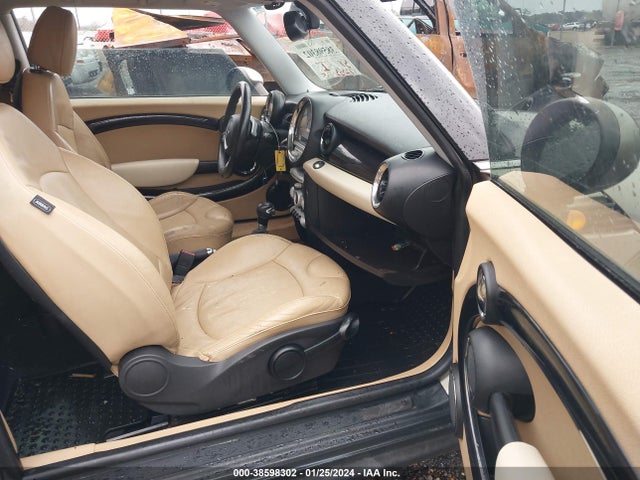 2009 MINI COOPER CLUBMAN WMWML33539TX34836 Photo 4