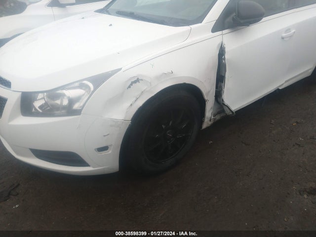 Chevrolet Cruze Ls Auto 2014 1G1PA5SH5E7203727 Image 6