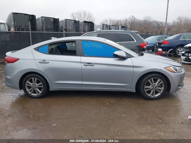 Hyundai ELANTRA SE 2017 5NPD84LF5HH120683 Image 13