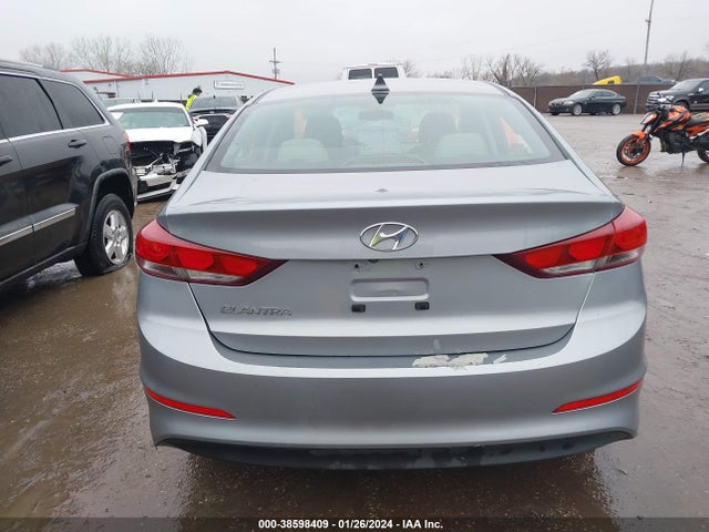 Hyundai ELANTRA SE 2017 5NPD84LF5HH120683 Image 16