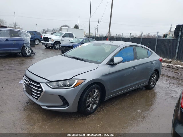 Hyundai ELANTRA SE 2017 5NPD84LF5HH120683 Image 2