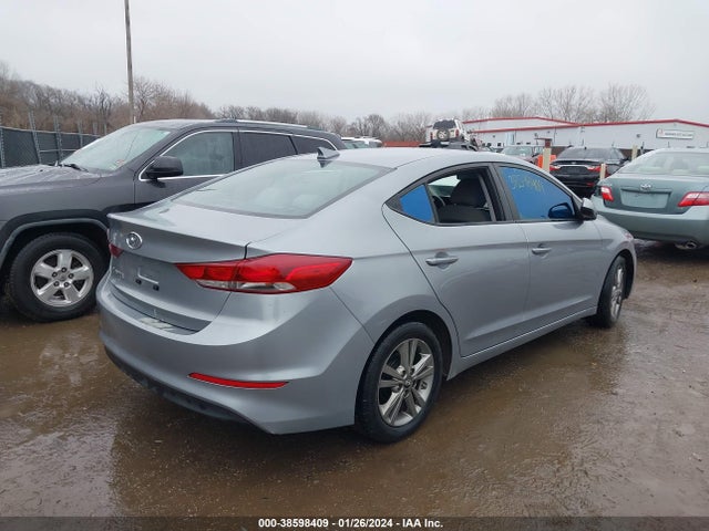 Hyundai ELANTRA SE 2017 5NPD84LF5HH120683 Image 4