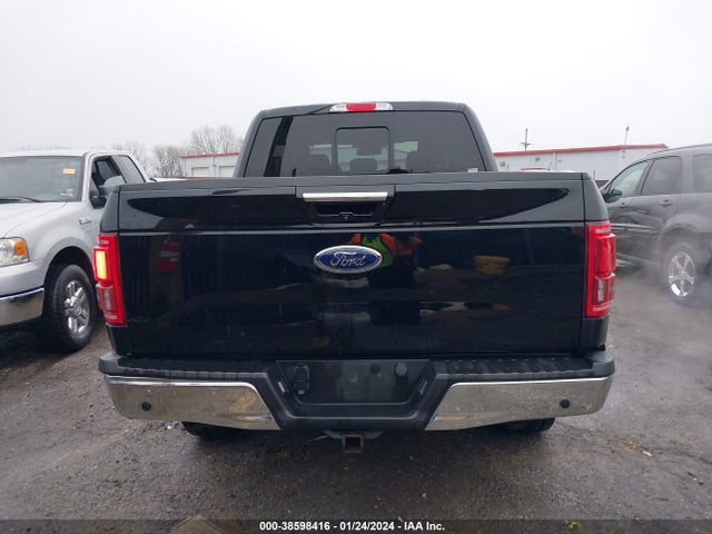 Ford F-150 Lariat 2016 1FTEW1EG1GKD31183 Image 17