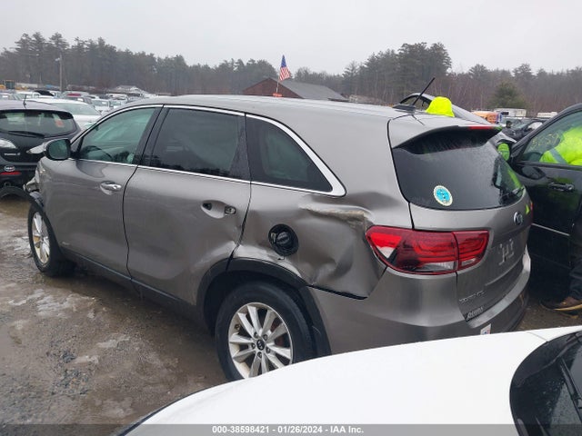 KIA Sorento 2.4l Lx 2019 5XYPGDA33KG474449 Image 3