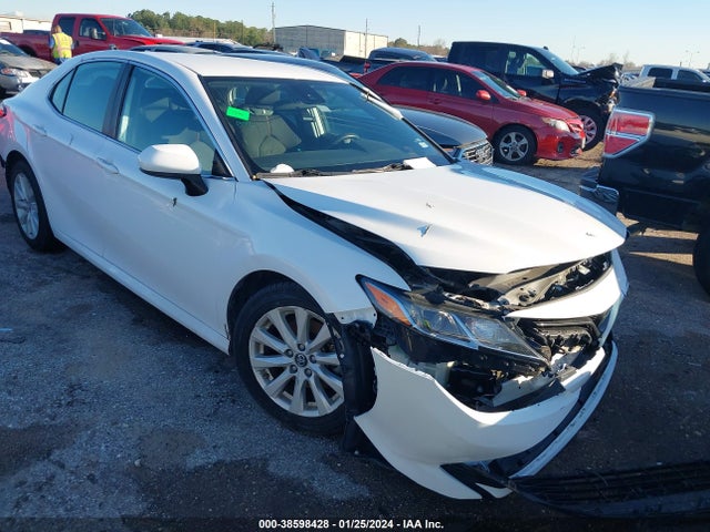 2019 4T1B11HK4KU163338 main image