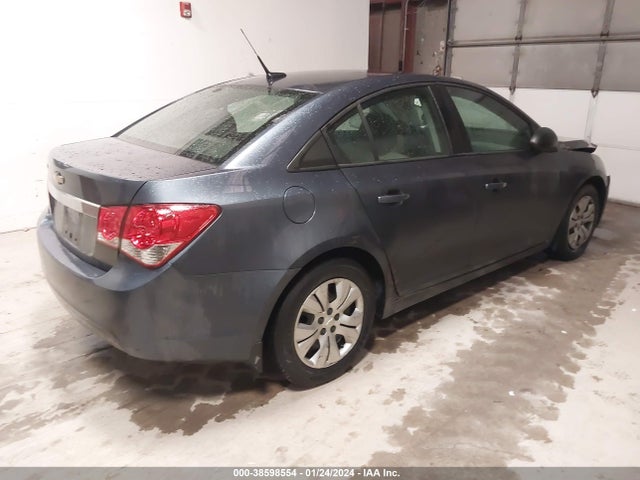 Chevrolet Cruze Ls Auto 2014 1G1PA5SHXE7268122 Image 4
