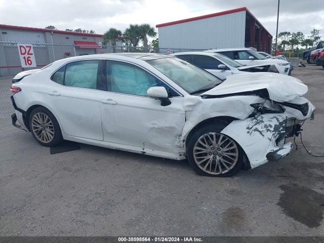 Toyota Camry Xle V6 2018 4T1BZ1HK2JU503447 Image 13