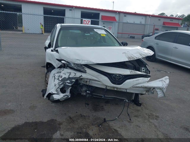Toyota Camry Xle V6 2018 4T1BZ1HK2JU503447 Image 6