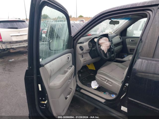 5FNYF3H36FB032768 Honda PILOT SE