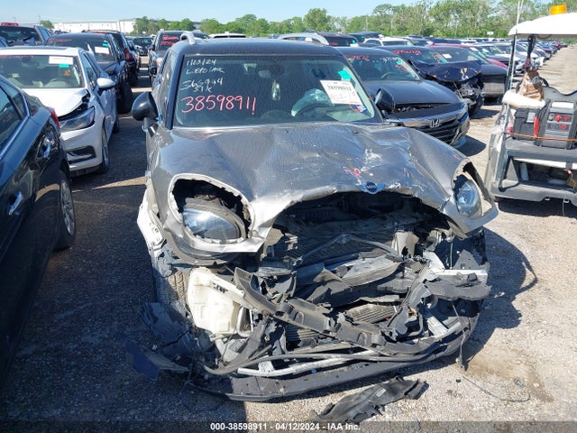 2018 MINI COUNTRYMAN WMZYS7C30J3E07931 Photo 5