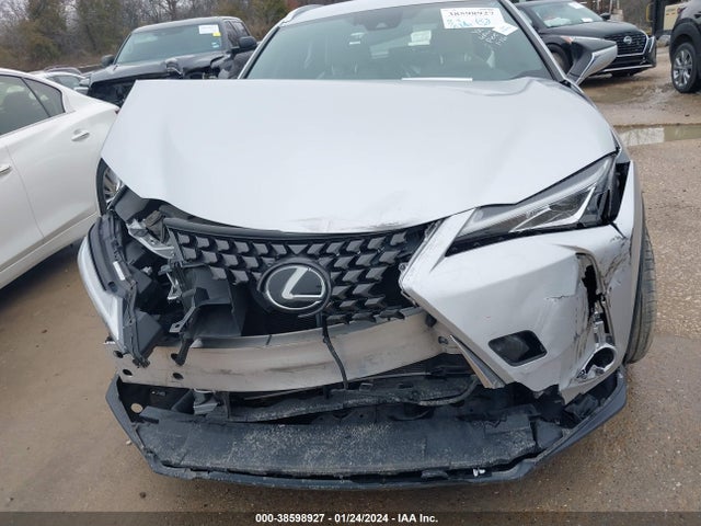 JTHY3JBH3K2012183 Lexus UX 200