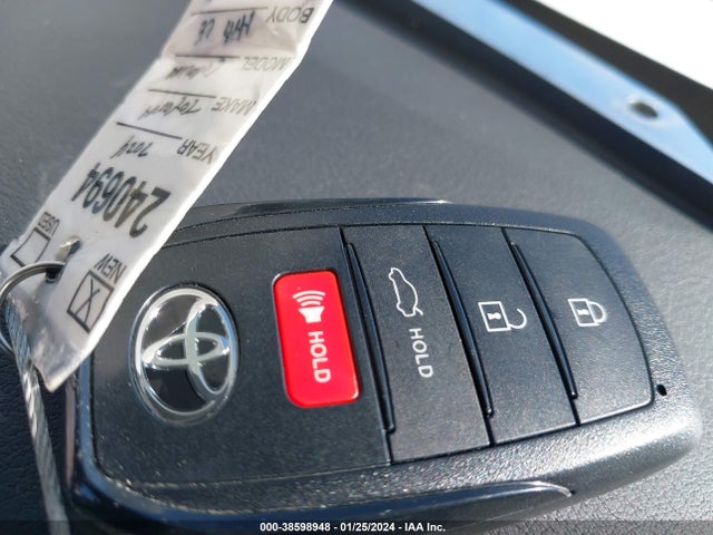 Toyota Corolla Hybrid Le 2024 JTDBCMFE2R3034771 Image 11
