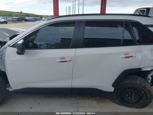 Toyota RAV4 LE 2020 2T3F1RFV4LW128563 Image 15