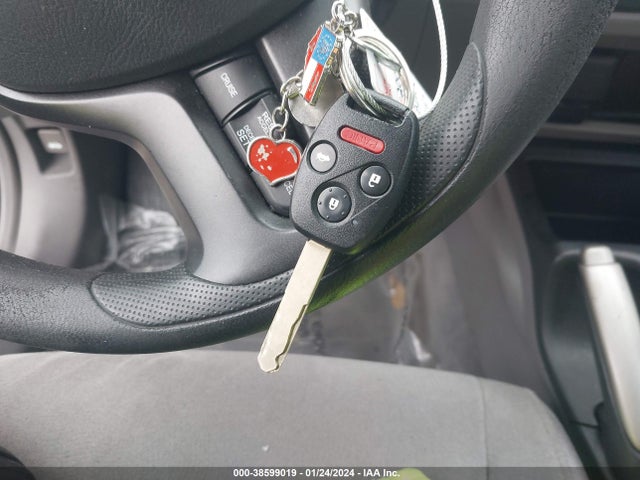 2008 HONDA CIVIC LX VIN: 1HGFA16508L003945
