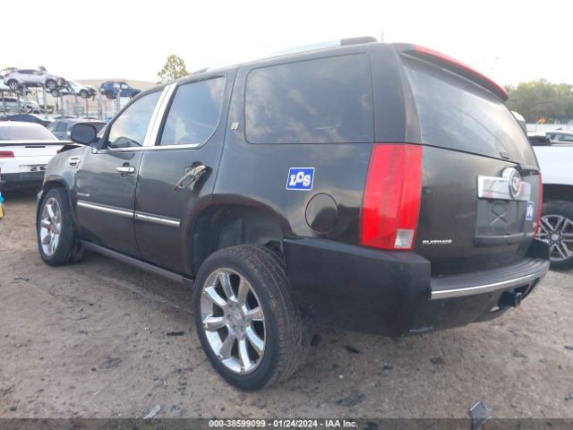 2012 CADILLAC ESCALADE HYBRID 1GYS3FEJ4CR241803 Photo 2