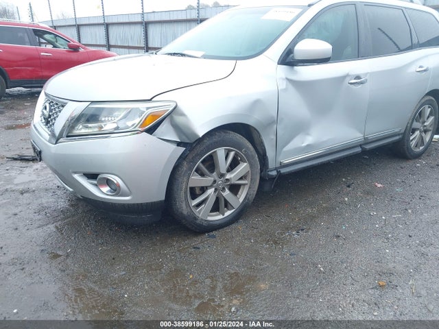 2016 NISSAN PATHFINDER PLATINUM VIN: 5N1AR2MN2GC641747