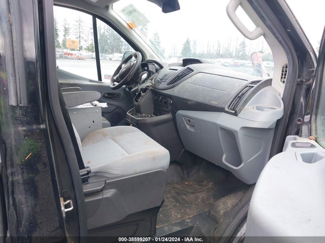 Ford Transit-150 2018 1FTYE1YM1JKA11631 Image 5