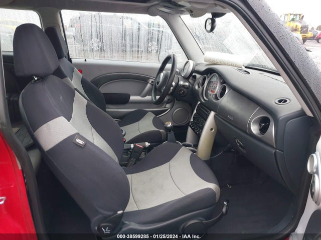2003 MINI COOPER WMWRE33473TD66940 Photo 4