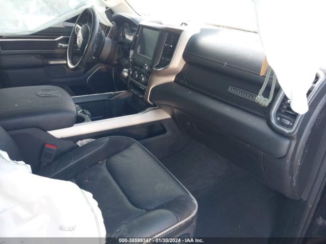 1C6SRFJT1NN289692 RAM 1500 Laramie  4x4 5'7 Box