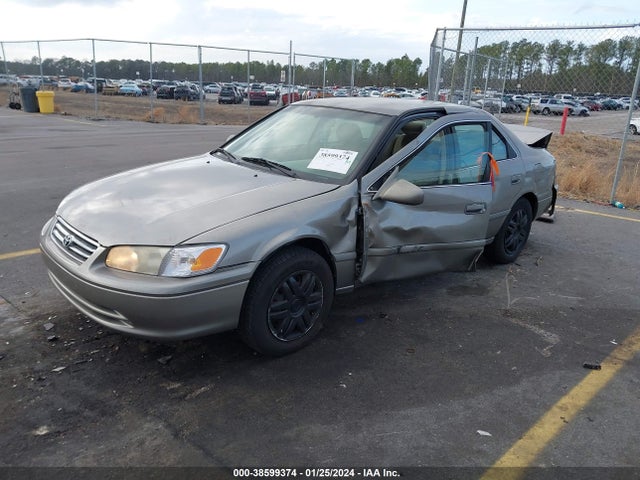 2001 TOYOTA CAMRY LE VIN: 4T1BG22K91U070150