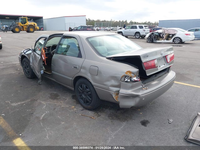 2001 TOYOTA CAMRY LE VIN: 4T1BG22K91U070150