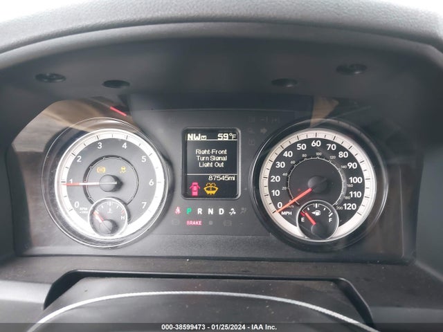 RAM 1500 Express Quad Cab 4x4 6'4 Box 2017 1C6RR7FT3HS694536 Image 7