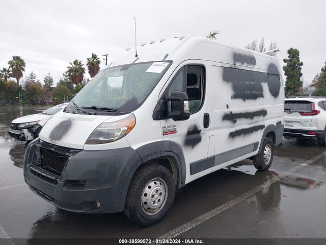 RAM Promaster 2500 High Roof 2015 3C6TRVCG0FE508033 Image 2