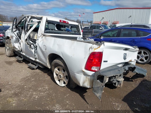 RAM 2500 Slt 2016 3C6UR5DL8GG227684 Image 3