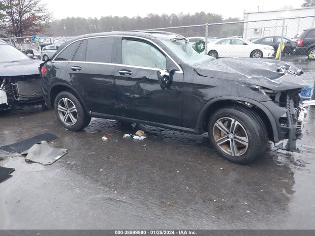 2017 MERCEDES-BENZ GLC 300 4MATIC VIN: WDC0G4KBXHF152243