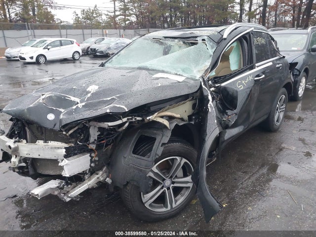 2017 MERCEDES-BENZ GLC 300 4MATIC VIN: WDC0G4KBXHF152243