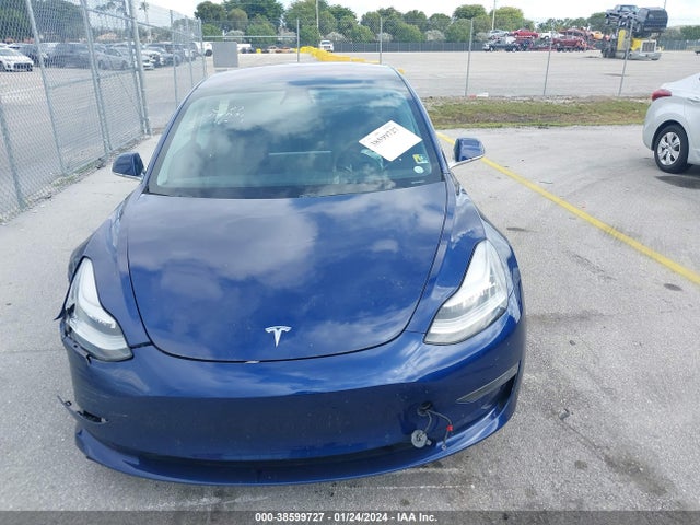 Tesla MODEL 3 2018 5YJ3E1EAXJF151551 Image 12