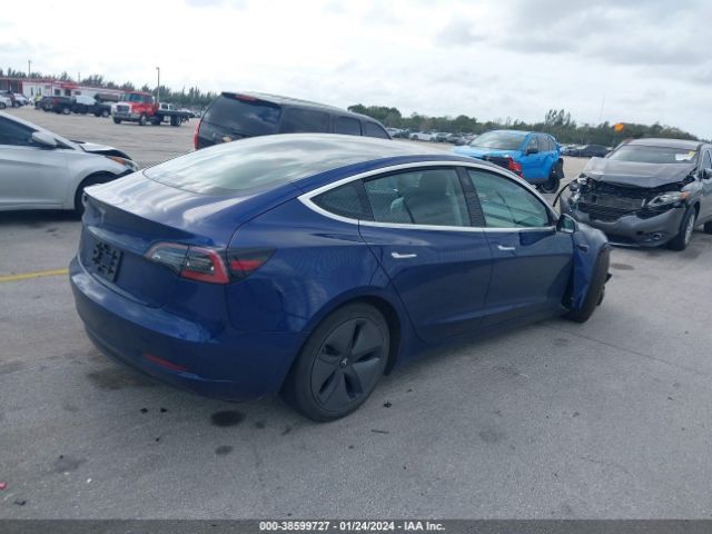 2018 TESLA MODEL 3 5YJ3E1EAXJF151551 Photo 3