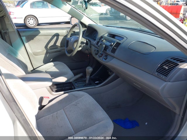 2003 TOYOTA CAMRY LE VIN: 4T1BE32KX3U705181