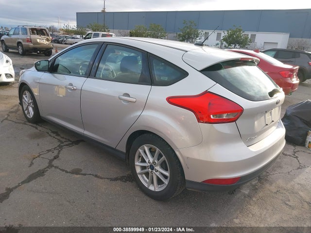 2016 FORD FOCUS SE VIN: 1FADP3K24GL285569