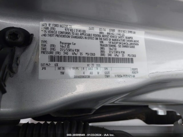 2016 FORD FOCUS SE VIN: 1FADP3K24GL285569