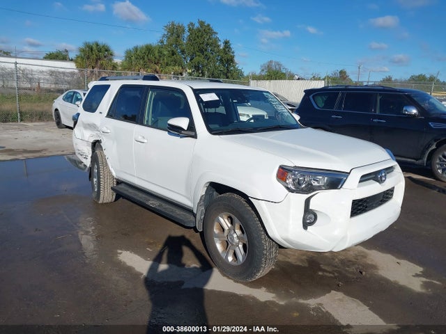 2023 JTENU5JR6P6121610 main image