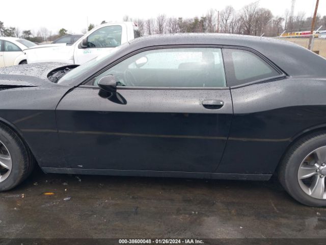 2C3CDZAG5KH744133 Dodge Challenger Sxt