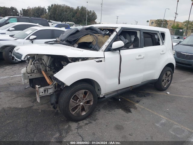 KIA Soul 2014 KNDJN2A22E7038538 Image 2