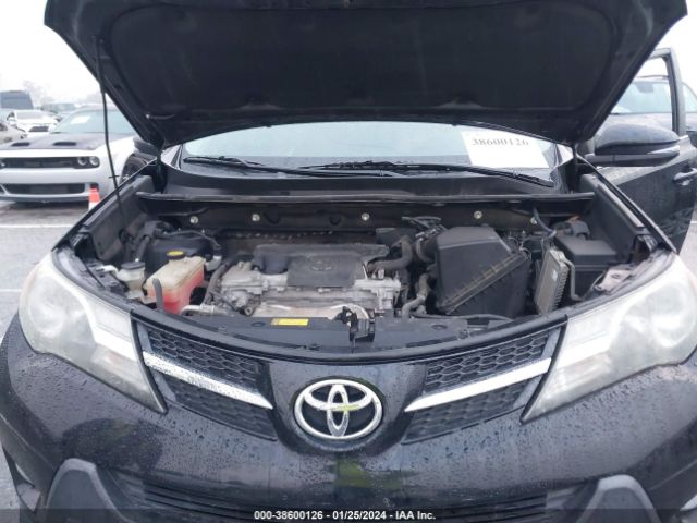2T3WFREV7EW122455 Toyota Rav4 Xle