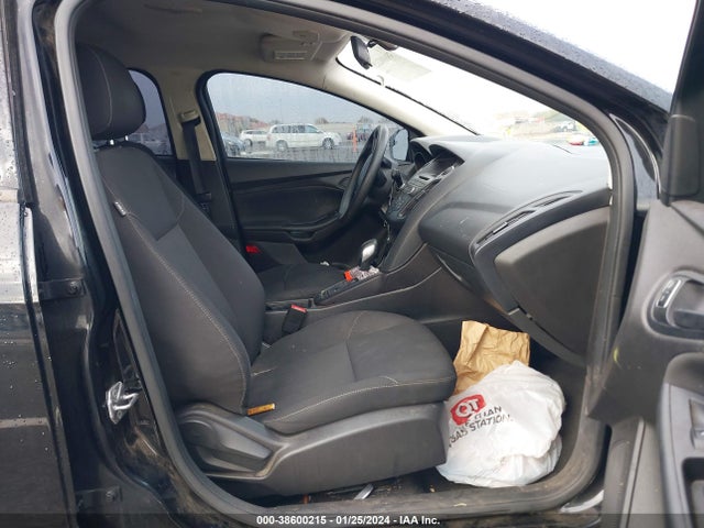 Ford FOCUS S 2016 1FADP3E27GL383927 Image 5