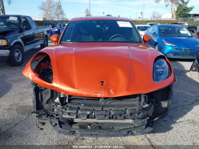WP1AA2A57NLB09504 Porsche Macan