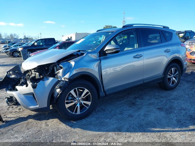 Toyota Rav4 Xle 2016 2T3WFREV3GW251005 Image 2