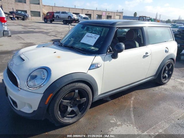 2011 MINI COOPER S CLUBMAN WMWZG3C59BTY37145 Photo 1