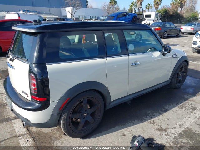 2011 MINI COOPER S CLUBMAN WMWZG3C59BTY37145 Photo 3