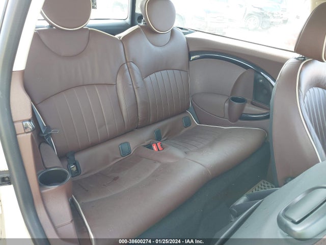 2011 MINI COOPER S CLUBMAN WMWZG3C59BTY37145 Photo 7